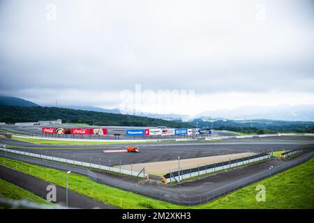 L'illustration montre le circuit de course « Fuji Speedway », pendant les préparatifs avant l'épreuve olympique « Ready Steady Tokyo - Cycling » de dimanche, à Tokyo, le vendredi 19 juillet 2019. BELGA PHOTO ROB WALBERS Banque D'Images