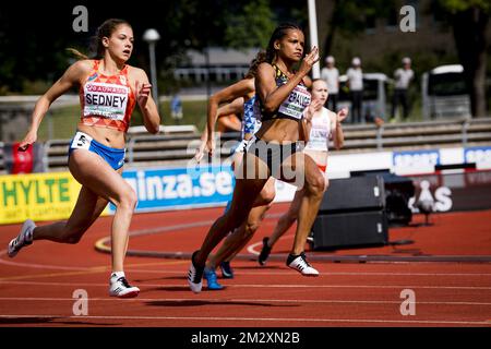 Zoe Sedney et la Belge Lucie Ferauge photographiées en action lors de la course féminine 200m le troisième jour des Championnats européens d'athlétisme U20, samedi 20 juillet 2019 à Boras, Suède. BELGA PHOTO JASPER JACOBS Banque D'Images