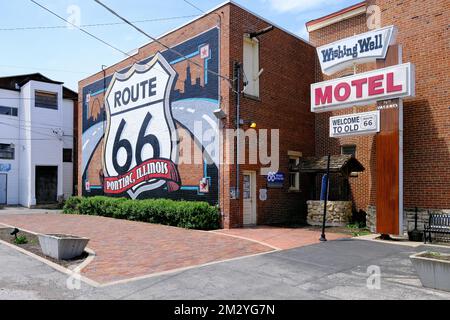 Peinture murale de la route 66 dans le centre historique de Pontiac, Illinois, États-Unis d'Amérique Banque D'Images