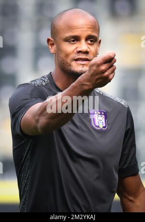 Vincent Kompany gestes d'Anderlecht lors d'une session d'entraînement du club de football belge RSC Anderlecht, mercredi 28 août 2019 à Bruxelles. BELGA PHOTO VIRGINIE LEFOUR Banque D'Images