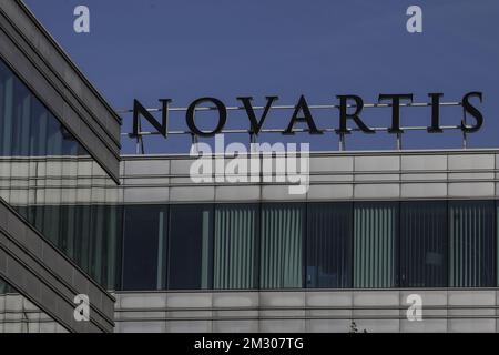 L'illustration montre le siège de Novartis Belgique à Vilvoorde, jeudi 19 septembre 2019. La société pharmaceutique Novartis produit un médicament qui sauve la vie, y compris un médicament pour une très rare défacilité génétique appelée SMA. Le coût du médicament est extrêmement élevé et il y a beaucoup de controverse autour de la fixation des prix dans la pharmacie suite à l'action de collecte de fonds de 'Team Pia' pour Pia 9 mois, souffrant de SMA. BELGA PHOTO THIERRY ROGE Banque D'Images