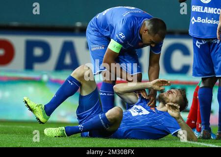 ATTENTION ÉDITEURS - CORRECTION DE LÉGENDE - correction du nom du joueur, pas de Deutre mais Plastun - la version correcte suit : Igor Plastun de Gent est blessé au nez lors d'un match de football entre SV Zulte Waregem et KAA Gent, dimanche 22 septembre 2019 à Waregem, le huitième jour de la saison de championnat belge de football de la « Jupiler Pro League » 2019-2020. BELGA PHOTO DAVID PINTENS Banque D'Images