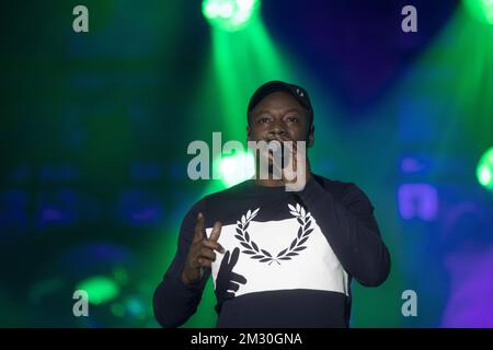 MC Solaar se produit lors d'un concert sur la place de la Grand-place à Bruxelles, à l'occasion des festivités de la Fête de la Fédération Wallonie - Bruxelles (Fédération Wallonie Bruxelles - Federatie Wallonie Brussel), le vendredi 27 septembre 2019. BELGA PHOTO HATIM KAGHAT Banque D'Images