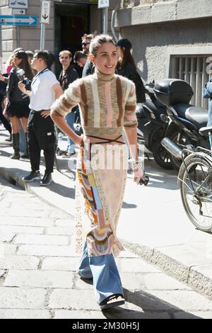 MILAN, ITALIE - 22 SEPTEMBRE 2022 : Diletta Bonaiuti avant Dsquared2 défilé de mode, Milan Fashion week Street style Banque D'Images
