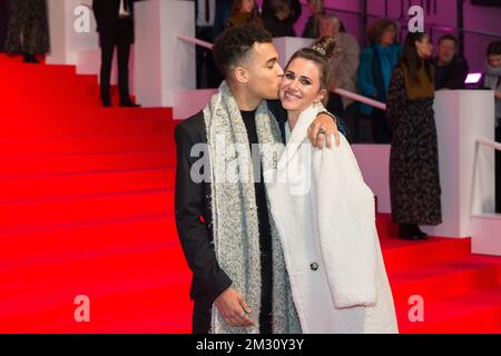 Aster Nzeyimana, journaliste sportif, et l'actrice Lize Feryn, photographiés lors de l'ouverture du festival du film Fest Gent 46th, à Gand, le mardi 08 octobre 2019. BELGA PHOTO JAMES ARTHUR GEKIERE Banque D'Images