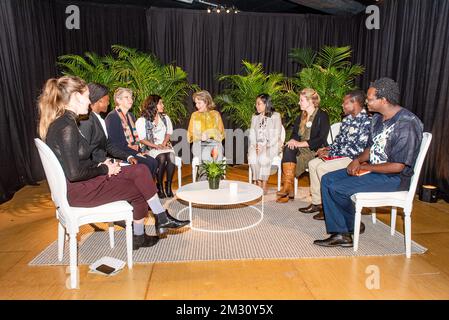 La reine Mathilde de Belgique assiste à une table ronde lors d'une visite royale au Colloque 60th de l'Institut de médecine tropicale d'Anvers, le mercredi 09 octobre 2019. BELGA PHOTO JONAS ROOSENS Banque D'Images