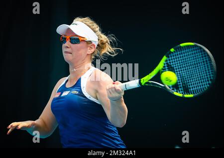 Belge Ysalin Bonaventure photographiée lors d'un match de qualification féminin entre Belge Ysalin Bonaventure (WTA 115) et French Diane Parry (WTA 337) au Grand Chelem de tennis « Australian Open », le mardi 14 janvier 2020 à Melbourne Park, Melbourne, Australie. BELGA PHOTO PATRICK HAMILTON Banque D'Images