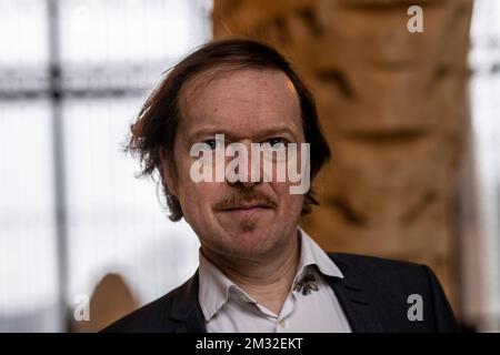 L'artiste Jean-Pierre Muller photographié à l'inauguration du rond-point rénové (de Grote Rotonde - la Grande Rotonde) avec les artistes Mpane et Muller, au Musée AfricaMuseum, à Tervuren, jeudi 27 février 2020. BELGA PHOTO CHARLOTTE GEKIERE Banque D'Images