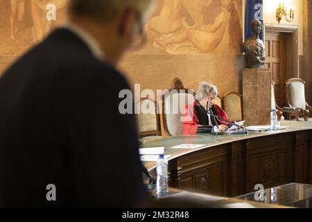 Président de la cour Michel de Greve photographié lors de la constitution du jury pour le procès assidé de Maikel Etta, accusé du meurtre d'une roumaine de 21 ans à Etterbeek en mai 2018, mardi 16 juin 2020 au Palais de Justice de Bruxelles. BELGA PHOTO HATIM KAGHAT Banque D'Images