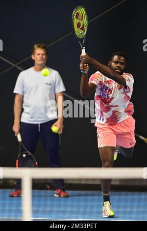 US Frances Tiafoe photographié en action lors d'une session d'entraînement en prévision du tournoi européen Open de tennis ATP, à Anvers, le dimanche 18 octobre 2020. BELGA PHOTO LAURIE DIEFFEMBACQ Banque D'Images