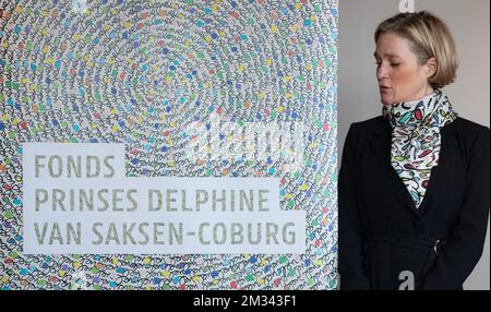 La princesse Delphine pose pour les photographes lors de la création du Fonds Prinses Delphine van Saksen-Coburg au CHU de Gand, jeudi 10 décembre 2020. Le Fonds financera des initiatives pour l'intégration de l'art dans les soins de santé. Son Altesse Royale, Delphine de Saxe-Coburg, donne son nom au fonds. BELGA PHOTO BENOIT DOPPAGNE Banque D'Images