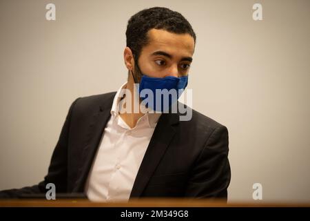 Sammy Mahdi, Secrétaire d'Etat à la politique d'asile et de migration, photographié lors d'une session de la Commission de la Chambre des affaires intérieures, au Parlement fédéral, le mardi 19 janvier 2021. L'ancien membre du conseil municipal de Mechelen pour N-va Melikan Kucam et neuf autres, dont son épouse et son fils, ont été condamnés la semaine dernière pour trafic d'êtres humains, corruption passive et conspiration criminelle. Ils ont aidé 219 personnes (principalement des chrétiens de Syrie ou d'Irak) à obtenir un visa humanitaire contre paiement. Kucam est reconnu coupable et condamné à huit ans de prison et à une amende de 696000 euros. BELGA PHOTO JAMES ARTHU Banque D'Images