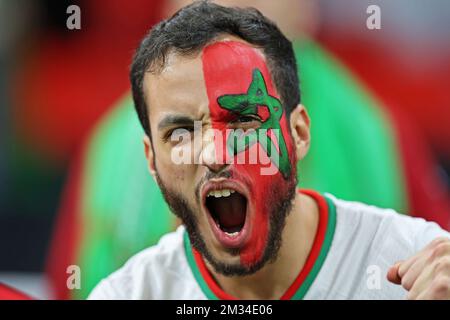 Al Khor, Qatar. 14th décembre 2022 ; stade Al Bayt, Al Khor, Qatar ; demi-finale de football de la coupe du monde de la FIFA, France contre Maroc ; TORCEDER do Marrocos, capital antes da partida entre Franç ; a e Marrocos, Pela semifinal FIFA da Copa do Mundo Qatar 2022, Estádio Al Bayt nesta quarta-feira 14. Crédit : images de sports action plus/Alamy Live News Banque D'Images