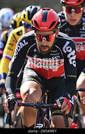 Belge Thomas de Gendt de Lotto Soudal photographié en action lors de la quatrième étape de l'édition 79th de la course cycliste Paris-Nice, 188km de Chalon-sur-Saone à Chiroubles, France, le mercredi 10 mars 2021. BELGA PHOTO DAVID STOCKMAN Banque D'Images