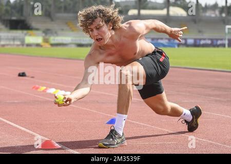 Le skieur belge Sam Maes photographié lors d'un camp d'entraînement organisé par le Comité olympique belge BOIC - COIB, avec des athlètes visant à se qualifier pour les Jeux Olympiques d'hiver 2022, jeudi 27 mai 2021 à Rio Maior, Portugal. BELGA PHOTO LAURIE DIEFFEMBACQ Banque D'Images