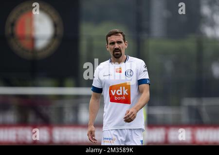 Sums Sven de Gent photographiés lors d'un match de football amical entre l'équipe belge de première division KAA Gent et l'équipe néerlandaise Eredivisie Feyenoord Rotterdam, à Rotterdam, aux pays-Bas, le samedi 26 juin 2021. BELGA PHOTO KRISTOF VAN ACCOM Banque D'Images
