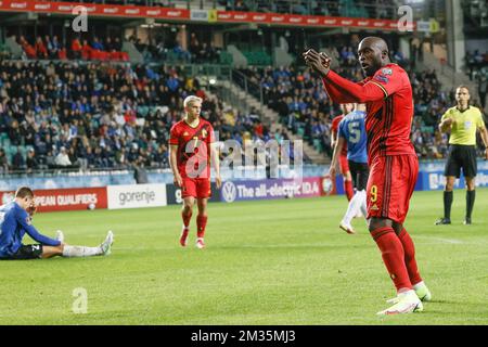 Le Romelu Lukaku de Belgique célèbre après avoir marqué lors d'un match de football entre l'Estonie et l'équipe nationale belge Red Devils, jeudi 02 septembre 2021 à Tallinn, Estonie, jeu 4 dans le groupe E des qualifications pour la coupe du monde de la FIFA 2022. BELGA PHOTO BRUNO FAHY Banque D'Images