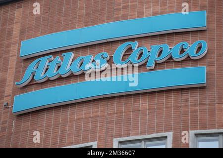 L'illustration montre une visite au siège d'Atlas Copco le deuxième jour d'une visite officielle en Suède, à Stockholm, le mardi 19 octobre 2021. BELGA PHOTO NICOLAS MATERLINCK Banque D'Images