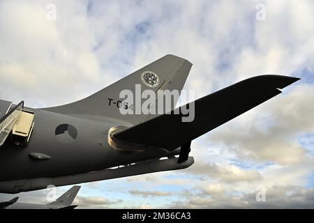 L'illustration montre l'Airbus A330 MRTT avant le départ à l'aéroport militaire de Melsbroek pour une visite de travail royale au Danemark, pour discuter des stratégies d'emploi et de formation, lundi 25 octobre 2021 à Copenhague, Danemark. BELGA PHOTO ERIC LALMAND Banque D'Images