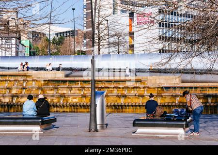 Sheaf Square à l'extérieur de la gare. Sheffield, Yorkshire du Sud, Yorkshire et Humber, Angleterre, Royaume-Uni, Europe Banque D'Images