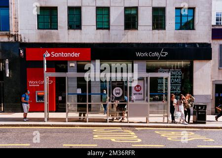 Santander Work Cafe. Park Row, Leeds, West Yorkshire, Yorkshire and the Humber, England, United Kingdom, Europe Stock Photo