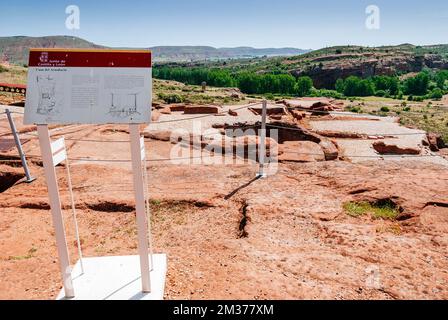 'Maison de l'aqueduc', résidence de 1800 m² avec 35 pièces sur différents niveaux reliées par des escaliers. Site archéologique de Tiermes, Celtiberian-Roman. T Banque D'Images