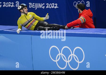 Stijn Desmet, patineuse belge à courte piste, photographiée lors du tournoi masculin Shorttrack 1000m aux Jeux Olympiques d'hiver de Beijing 2022 à Beijing, en Chine, le samedi 05 février 2022. Les Jeux olympiques d'hiver se tiendront du 4 au 20 février 2022. BELGA PHOTO LAURIE DIEFFEMBACQ Banque D'Images