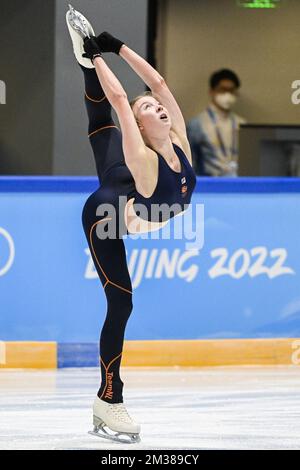 Lindsay Van Zundert, patineuse artistique néerlandaise, photographiée en action lors d'une session d'entraînement lors des Jeux Olympiques d'hiver de Beijing 2022 à Beijing, en Chine, le vendredi 11 février 2022. Les Jeux olympiques d'hiver se tiendront du 4 au 20 février 2022. BELGA PHOTO LAURIE DIEFFEMBACQ Banque D'Images