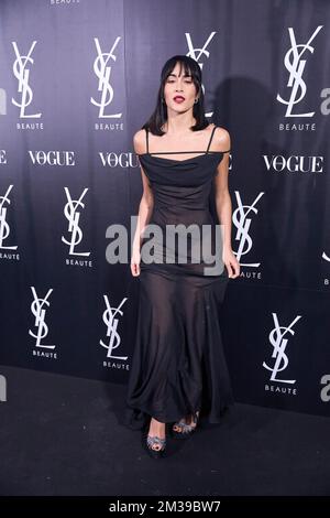 Madrid. Espagne. 20221214, Aitana assiste à la fête de Noël Vogue et Ives Saint Laurent au centre-ville de l'espace sur 14 décembre 2022 à Madrid, Espagne crédit: MPG/Alamy Live News Banque D'Images