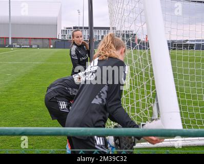 Sari Kees de Belgique photographié lors d'une séance de formation de l'équipe nationale féminine de football belge The Red Flames, mardi 05 avril 2022 à Tubize. BELGA PHOTO DAVID CATRY Banque D'Images