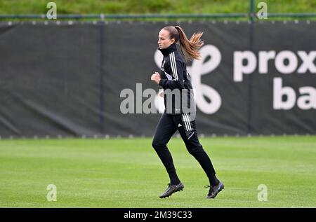 Sari Kees de Belgique photographié lors d'une séance de formation de l'équipe nationale féminine de football belge The Red Flames, mardi 05 avril 2022 à Tubize. BELGA PHOTO DAVID CATRY Banque D'Images