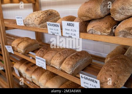 L'illustration montre des pains à la boutique d'une boulangerie 't Bakkerke' à Stabroek, le lundi 23 mai 2022. BELGA PHOTO JONAS ROOSENS Banque D'Images