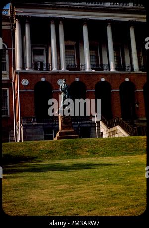 Statue de Horace Mann , Sculpture, Capitols, enseignants, Abolitionnistes, Massachusetts State House Boston, Massachusetts, Mann, Horace, 1796-1859. Collection Edmund L. Mitchell Banque D'Images