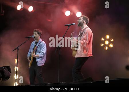 Illustration de la photo montre Delta, Benoît Leclercq et JorJulien est photographié pendant le concert et le feu d'artifice "Belgique célèbre - Belgique viert feest - la Belgique fait la fete", au Parc du Cinquantenaire - Jubelpark, la soirée de la Journée nationale belge, à Bruxelles, le jeudi 21 juillet 2022. BELGA PHOTO HATIM KAGHAT Banque D'Images