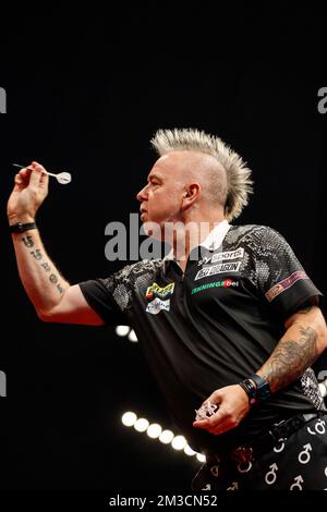 Pierre Wright écossais photographié en action pendant la deuxième journée de l'Open des fléchettes belges, un tournoi dans le Tour européen qui a lieu de 23 septembre à 25 septembre à Wieze, samedi 24 septembre 2022. PHOTO DE BELGA JEF MATTSEE Banque D'Images