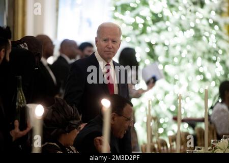 Washington, États-Unis. 14th décembre 2022. LE président AMÉRICAIN Joe Biden accueille le dîner du Sommet des dirigeants africains-américains, dans la salle est de la Maison Blanche à Washington sur 14 décembre 2022. Photo de Michael Reynolds/UPI crédit: UPI/Alay Live News Banque D'Images