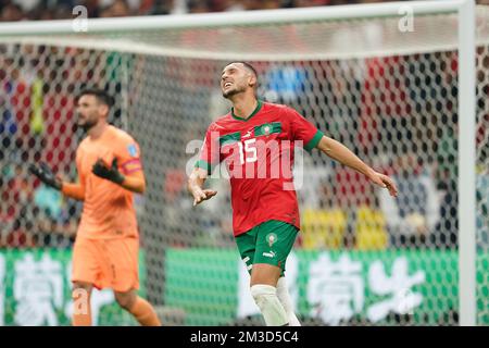 DOHA, QATAR - DÉCEMBRE 14: Le joueur du Maroc Selim Amallah réagit lors de la coupe du monde de la FIFA, Qatar 2022 demi-finales match entre la France et le Maroc au stade Al Bayt sur 14 décembre 2022 à Al Khor, Qatar. (Photo de Florencia Tan Jun/PxImages) crédit: PX Images/Alamy Live News Banque D'Images