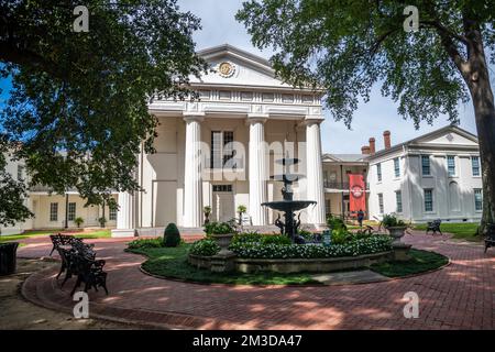 Little Rock, AR, États-Unis - 9 septembre 2022 : la vieille maison d'État Banque D'Images