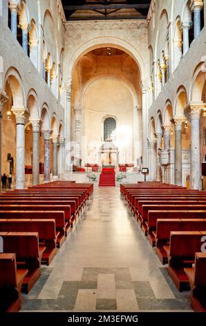 Pouilles Italie. Bari. La cathédrale Saint-Sabinus Banque D'Images