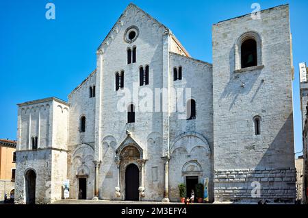 Pouilles Italie. Bari. La basilique pontificale de Saint-Nicolas Banque D'Images