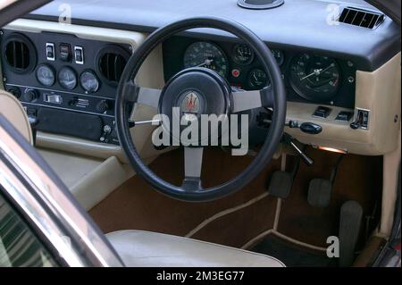 1978 intérieur et tableau de bord de Maserati Khamsin Banque D'Images