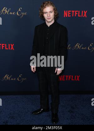 LOS ANGELES, CALIFORNIE, États-Unis - DÉCEMBRE 14 : Fred Hechinger arrive à la première de Netflix 'The Pale Blue Eye' qui s'est tenue au complexe de théâtre de la Guilde des réalisateurs de l'Amérique à 14 décembre 2022, à Los Angeles, en Californie, aux États-Unis. (Photo de Xavier Collin/image Press Agency) Banque D'Images