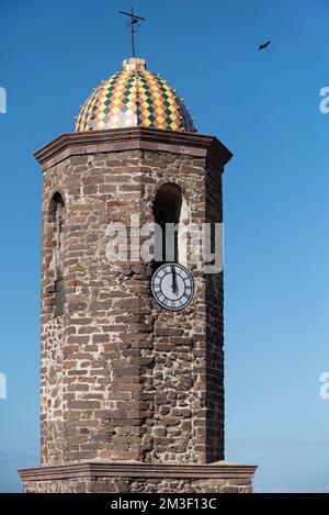 Clocher de l'église Castelsardo, Sardaigne, Italie. Banque D'Images