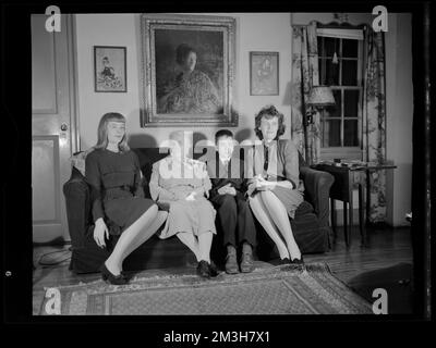 Parti de Moffat , enfants. Collection de négatifs photographiques Samuel Chamberlain Banque D'Images