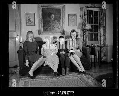 Parti de Moffat , enfants. Collection de négatifs photographiques Samuel Chamberlain Banque D'Images
