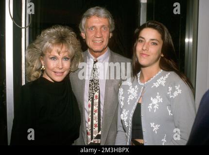 Barbara Eden et Stanley Freilich Circa des années 80 crédit : Ralph Dominguez/MediaPunch Banque D'Images