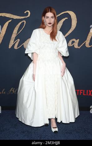 14 décembre 2022 - Los Angeles, Californie, Etats-Unis: LUCY BOYNTON assiste à la première Netflix de Los Angeles de 'The Pale Blue Eye' au DGA Theatre. (Image de crédit : © FS/AdMedia via ZUMA Press Wire) Banque D'Images