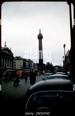 Nelson's Pillar, Dublin, Irlande , Columns, Nelson Pillar Dublin, Irlande. Collection Edmund L. Mitchell Banque D'Images