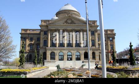 Palais de justice historique de Luzerne County, 1909, style révival classique, vue latérale, Wilkes-barre, PA, États-Unis Banque D'Images