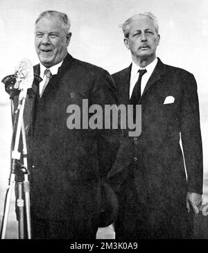 Hendrik Verwoerd et Harold Macmillan, le Cap, 1960. Banque D'Images